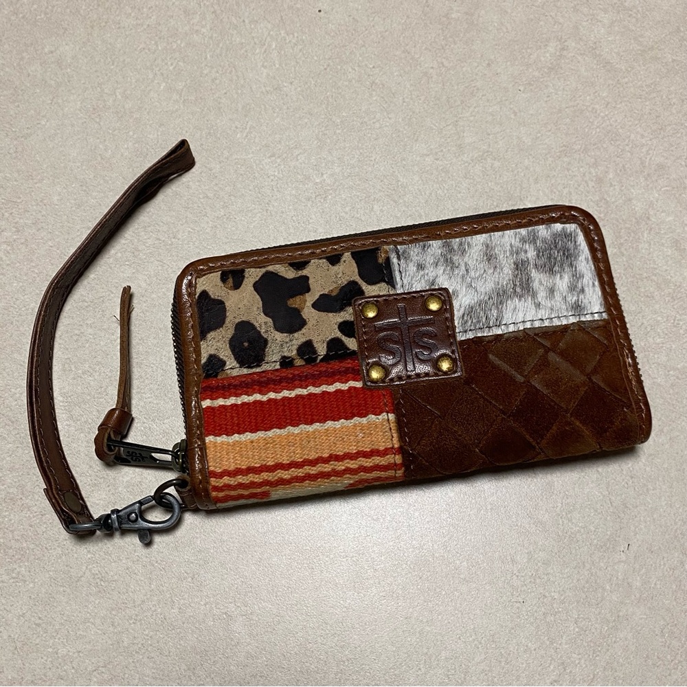 STS Ranch Wallet Women OS Remnants Rosa Patchwork Wristlet Wallet